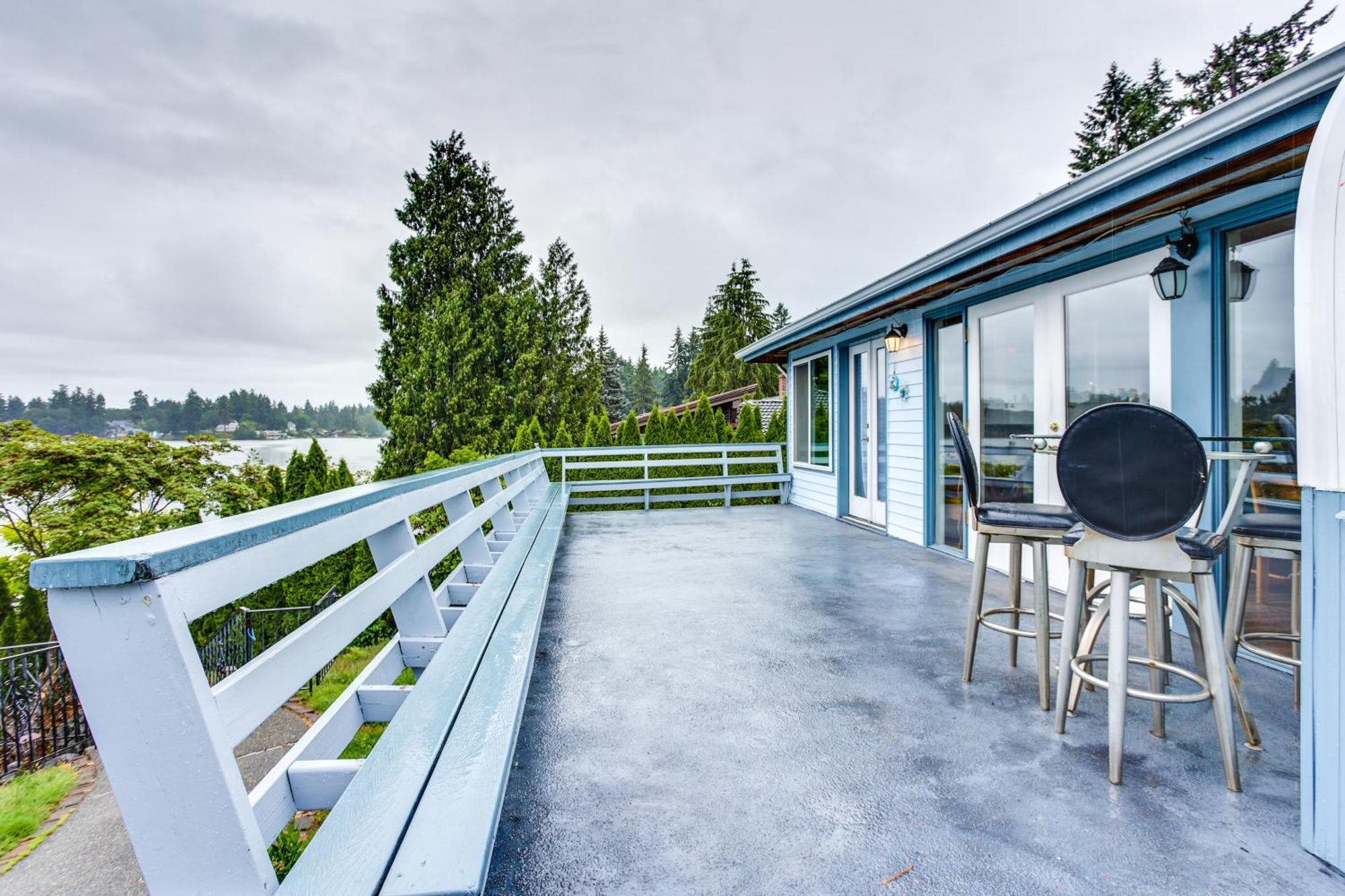 Tacoma Home On Steilacoom Lake With Dock! Luaran gambar
