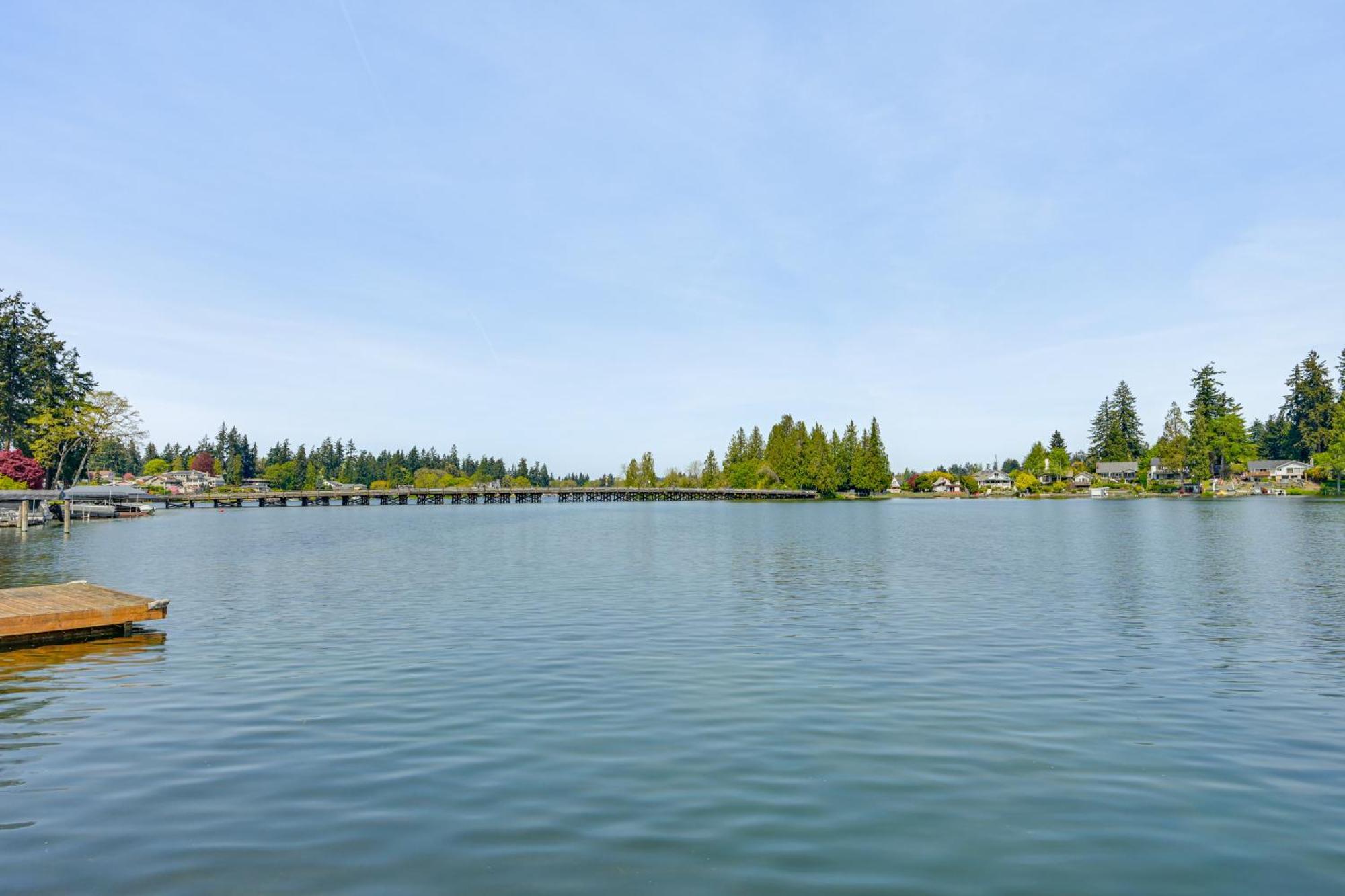 Tacoma Home On Steilacoom Lake With Dock! Luaran gambar