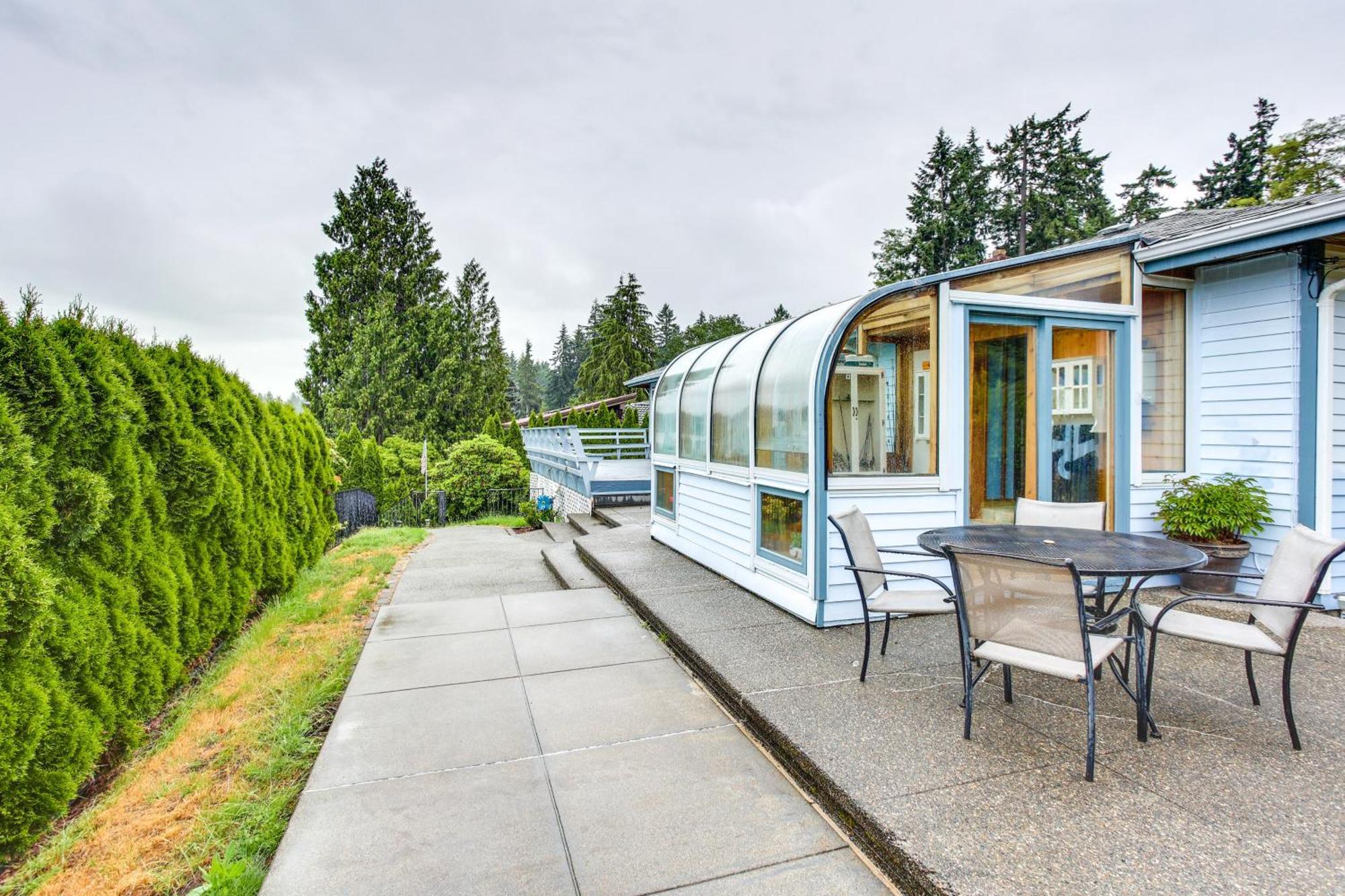 Tacoma Home On Steilacoom Lake With Dock! Luaran gambar