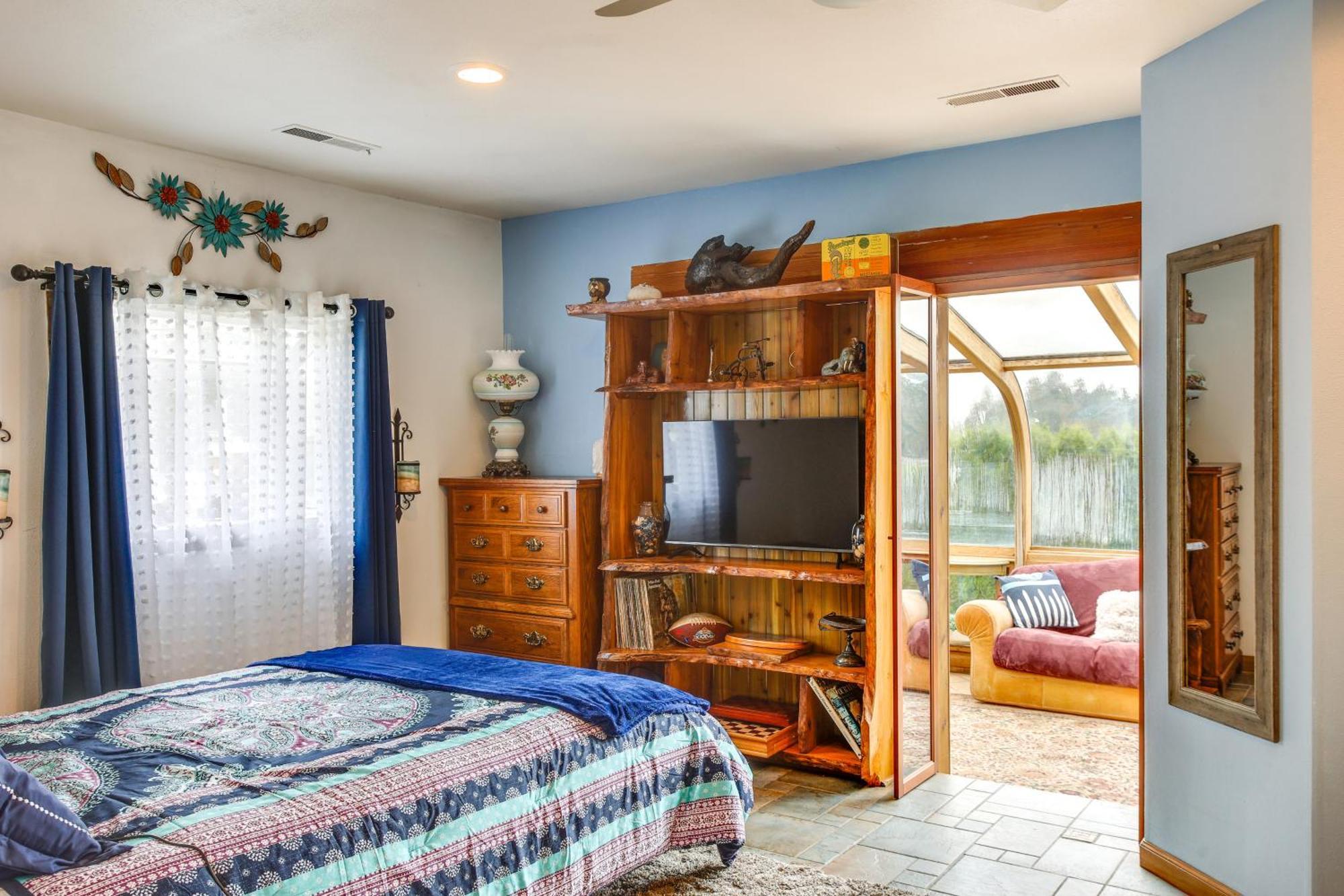 Tacoma Home On Steilacoom Lake With Dock! Luaran gambar