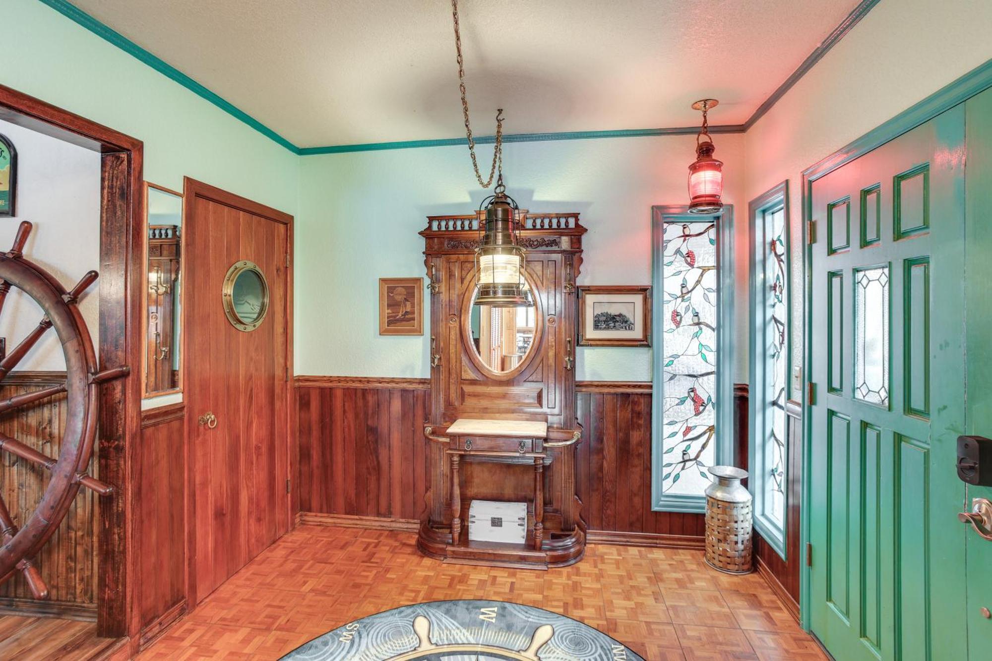 Tacoma Home On Steilacoom Lake With Dock! Luaran gambar